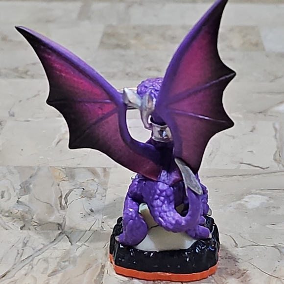 Skylander Magic Element Dragon Character Spyro Eons Elite - Picture 4 of 5